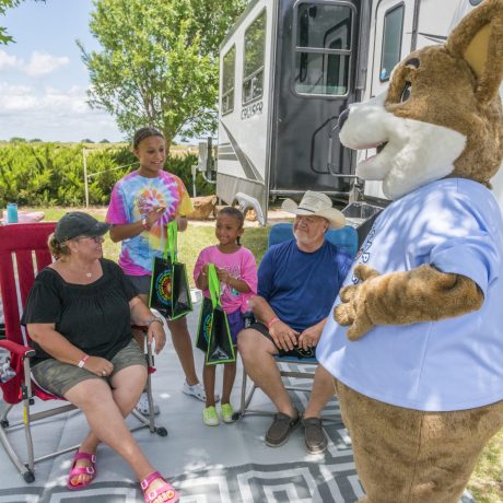 Family RV Park Campground Resort one hour NW of Dallas - Fort Worth | Great Escapes NTX